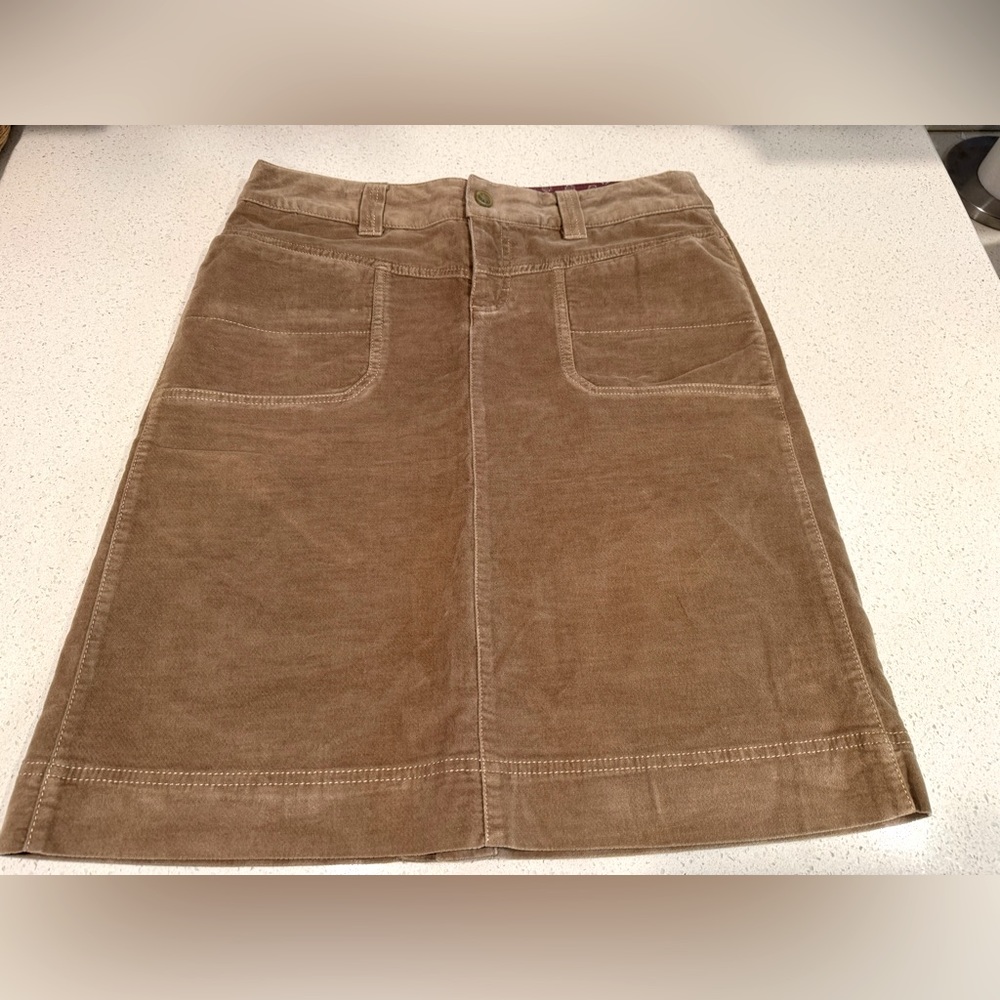 Athleta khaki velvet skirt TALL